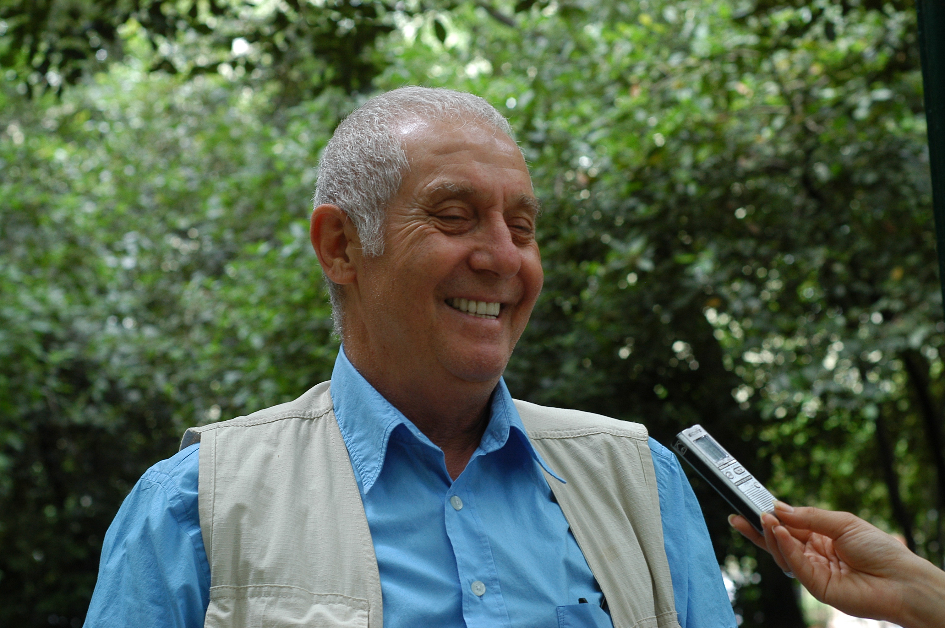 İlhan Şeşen hayatını kaybetti